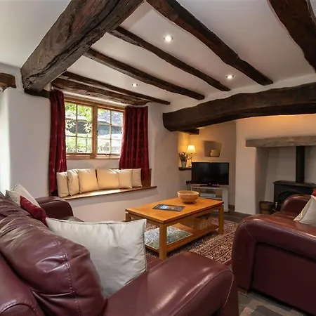 Holiday home Lowfold *